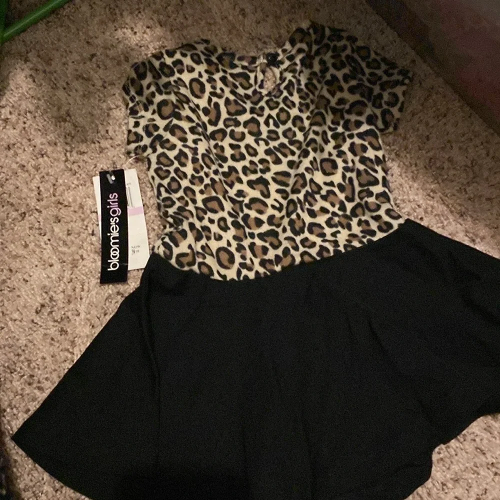 Bloomies girls extra soft top of dress size 9 months leopard top with solid blk